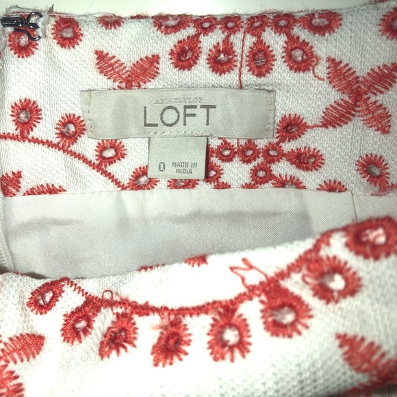 NWOT Loft Embroidered Mini Skirt, Size 0 - Picture 3 of 5